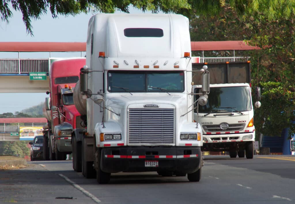 Canva Panama Truck Transport 1024x709