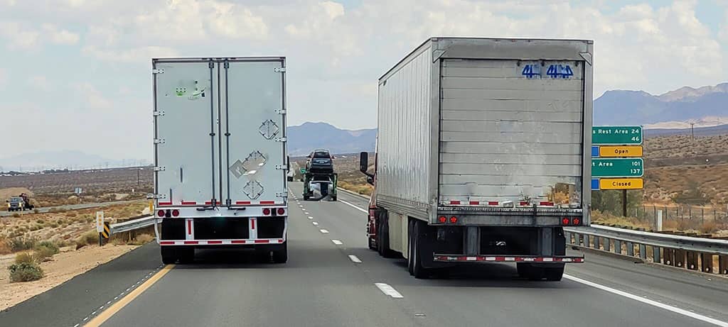 transportation and logistics big rig semi trucks 2022 11 08 06 04 14 utc 2048x922